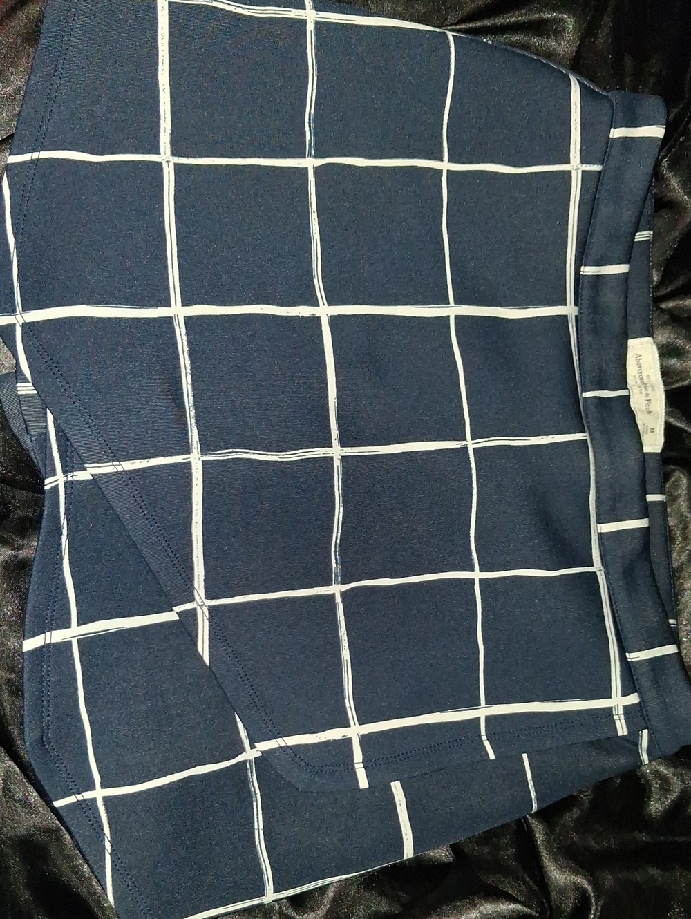 ABERCROMBIE AND FITCH Navy Grid Print Mini Skort
